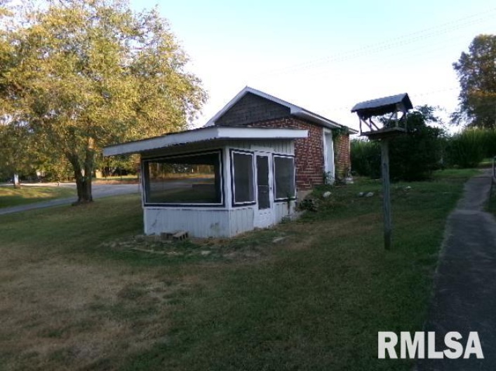 318 WILLIAMS Street, Rosiclare, Illinois 62982, 4 Bedrooms Bedrooms, 0 ,2 BathroomsBathrooms,Residential,For Sale,WILLIAMS,0,RMAEB454960