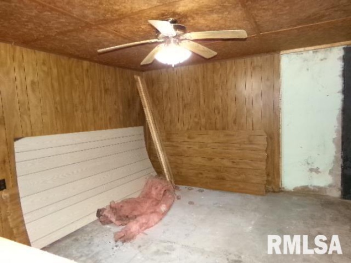 318 WILLIAMS Street, Rosiclare, Illinois 62982, 4 Bedrooms Bedrooms, 0 ,2 BathroomsBathrooms,Residential,For Sale,WILLIAMS,0,RMAEB454960