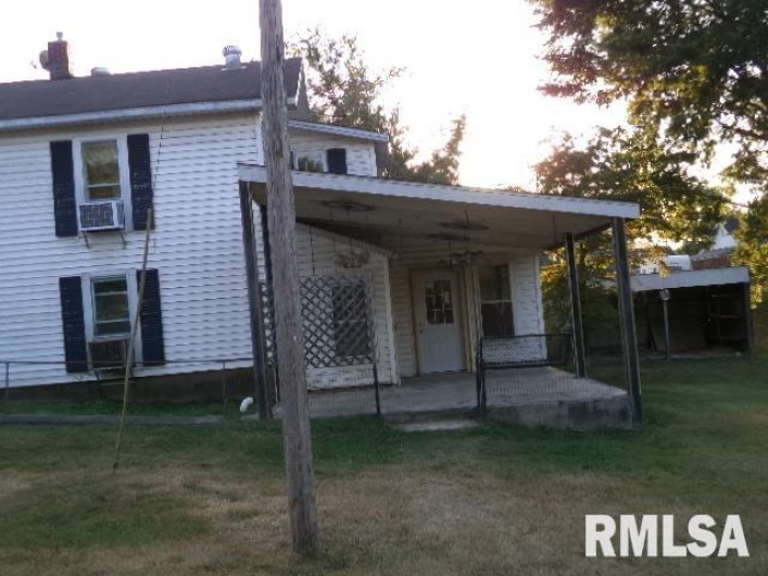 318 WILLIAMS Street, Rosiclare, Illinois 62982, 4 Bedrooms Bedrooms, 0 ,2 BathroomsBathrooms,Residential,For Sale,WILLIAMS,0,RMAEB454960