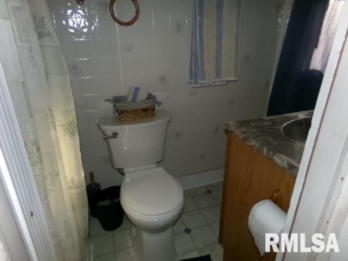 318 WILLIAMS Street, Rosiclare, Illinois 62982, 4 Bedrooms Bedrooms, 0 ,2 BathroomsBathrooms,Residential,For Sale,WILLIAMS,0,RMAEB454960
