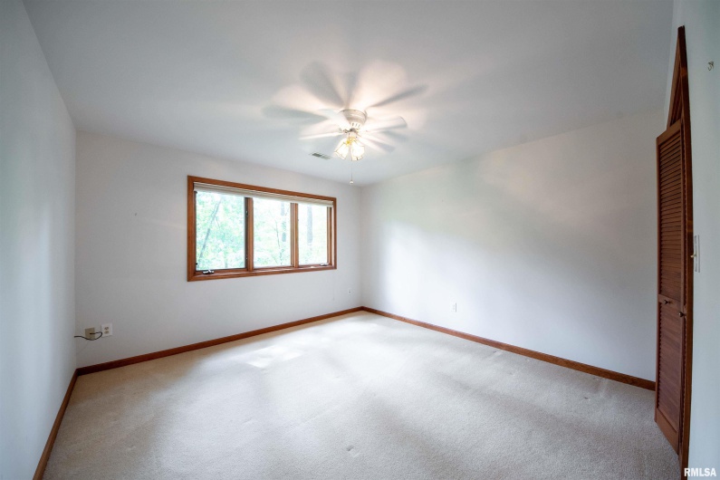 103 Loblolly Lane, Carbondale, Illinois 62902, 3 Bedrooms Bedrooms, 0 ,3 BathroomsBathrooms,Residential,For Sale,Loblolly,0,RMAQC4256173