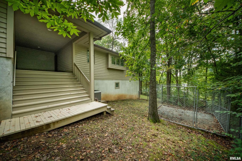 103 Loblolly Lane, Carbondale, Illinois 62902, 3 Bedrooms Bedrooms, 0 ,3 BathroomsBathrooms,Residential,For Sale,Loblolly,0,RMAQC4256173