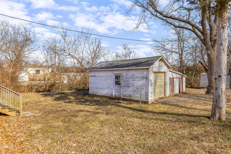 502 KREI Boulevard, Farmington, Missouri 63640, 4 Bedrooms Bedrooms, 8 Rooms Rooms,2 BathroomsBathrooms,Residential,For Sale,KREI,MAR25005014