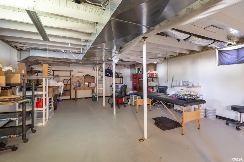 1214 SLOAN Street, Harrisburg, Illinois 62946, 0 , 0 ,0,Commercial Sale,For Sale,SLOAN,0,RMAEB455395