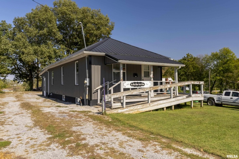 1214 SLOAN Street, Harrisburg, Illinois 62946, 0 , 0 ,0,Commercial Sale,For Sale,SLOAN,0,RMAEB455395