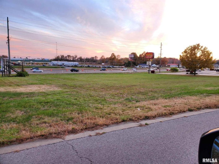 000 Reed Station Parkway, Carbondale, Illinois 62901, 0 , 0 ,0,Land,For Sale,Reed Station,0,RMAEB455471