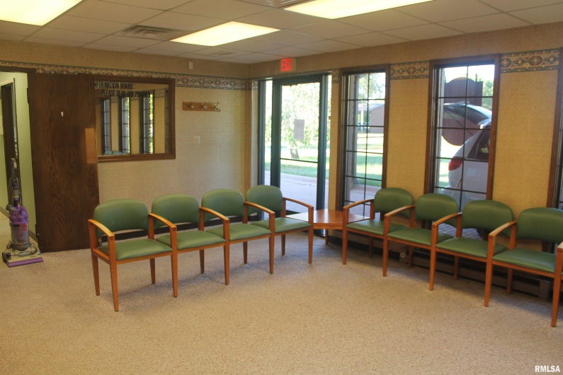 1235 CEDAR Court, Carbondale, Illinois 62901, 0 , 0 ,0,Commercial Sale,For Sale,CEDAR,0,RMAEB455492