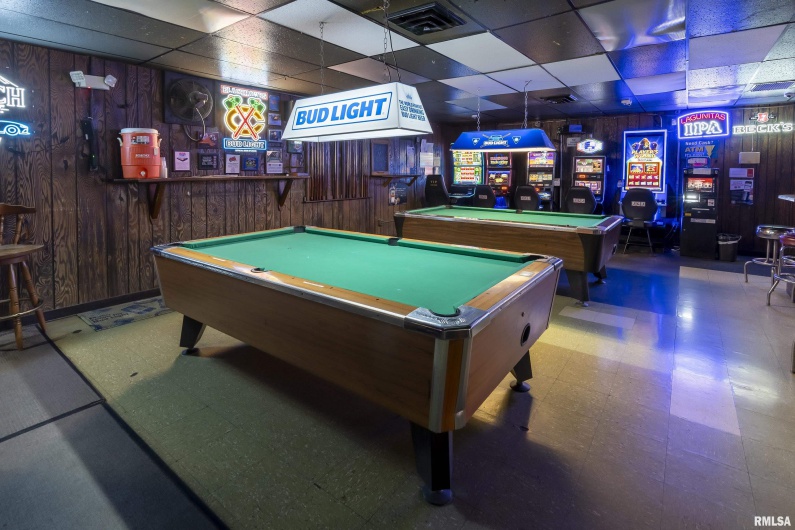 101 MONROE Street, Carbondale, Illinois 62901, 0 , 0 ,0,Commercial Sale,For Sale,MONROE,0,RMAEB455473
