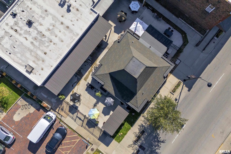 101 MONROE Street, Carbondale, Illinois 62901, 0 , 0 ,0,Commercial Sale,For Sale,MONROE,0,RMAEB455473