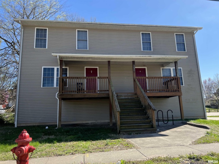 305 & 307 MILL Street, Carbondale, Illinois 62901, 0 , 0 ,0,Residential Income,For Sale,MILL,0,RMAEB455647