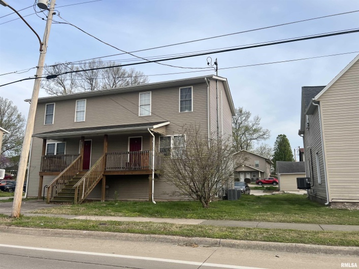 305 & 307 MILL Street, Carbondale, Illinois 62901, 0 , 0 ,0,Residential Income,For Sale,MILL,0,RMAEB455647