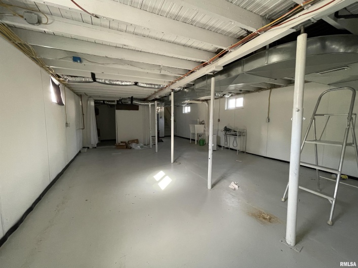 1214 SLOAN Street, Harrisburg, Illinois 62946, 0 , 0 ,0,Residential,For Sale,SLOAN,0,RMAEB455664