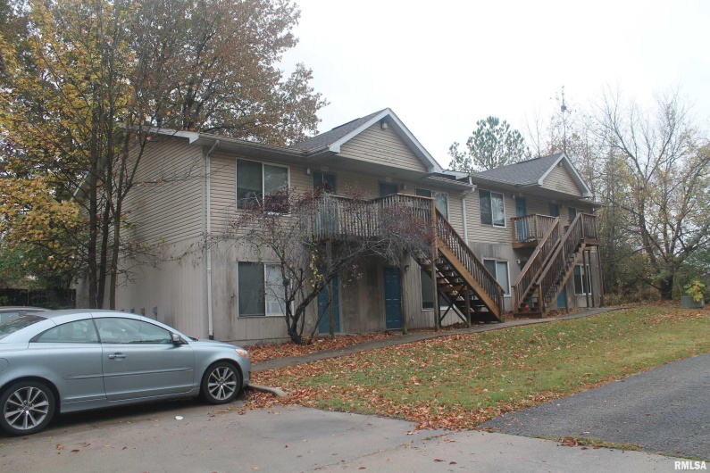 2310 ILLINOIS Avenue, Carbondale, Illinois 62903, 0 , 0 ,0,Commercial Sale,For Sale,ILLINOIS,0,RMAEB455729