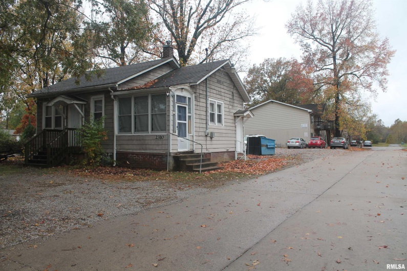 2310 ILLINOIS Avenue, Carbondale, Illinois 62903, 0 , 0 ,0,Commercial Sale,For Sale,ILLINOIS,0,RMAEB455729