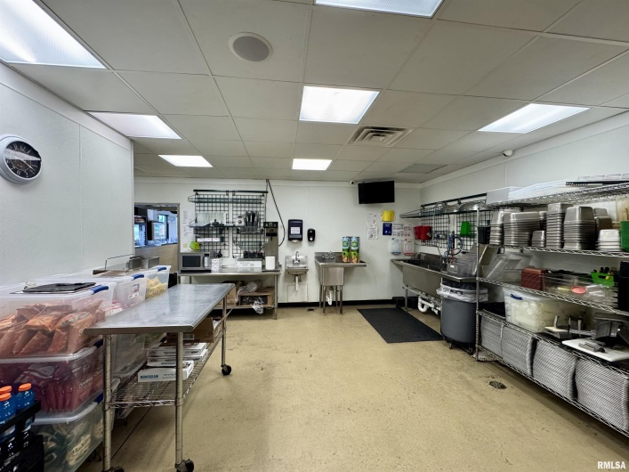 108 BROADWAY, Goreville, Illinois 62939, 0 , 0 ,0,Commercial Sale,For Sale,BROADWAY,0,RMAQC4258004