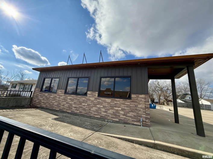 108 BROADWAY, Goreville, Illinois 62939, 0 , 0 ,0,Commercial Sale,For Sale,BROADWAY,0,RMAQC4258004