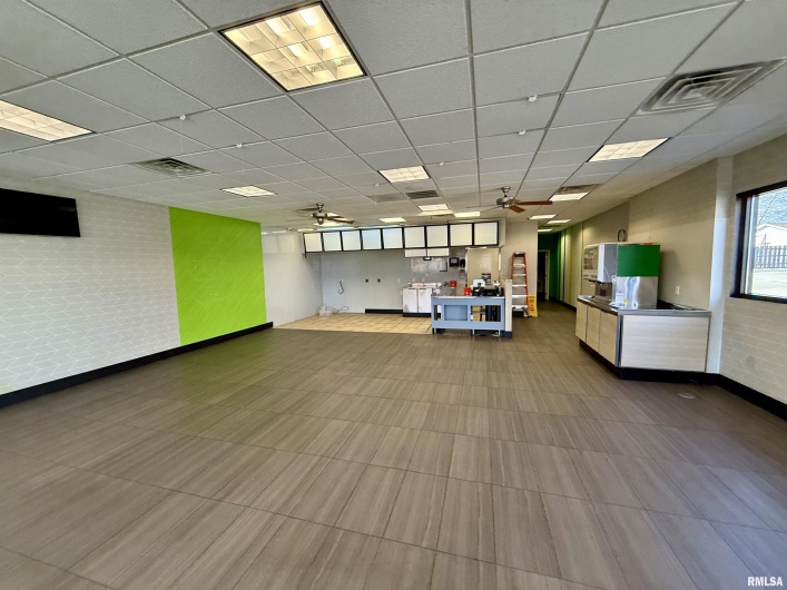 108 BROADWAY, Goreville, Illinois 62939, 0 , 0 ,0,Commercial Sale,For Sale,BROADWAY,0,RMAQC4258004