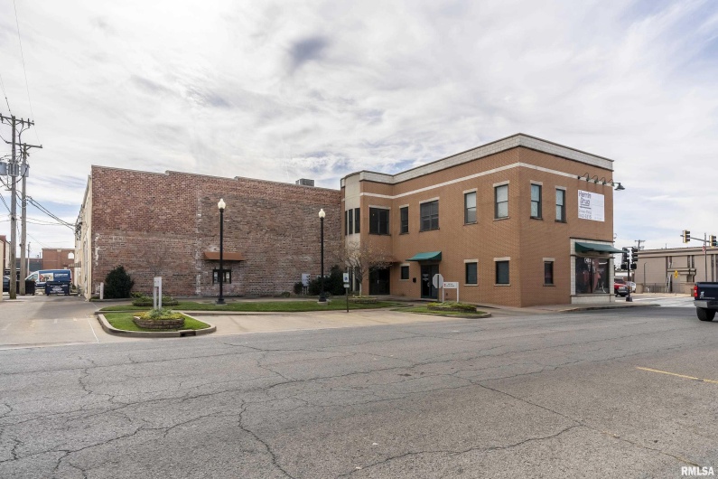 116 PARK Avenue, Herrin, Illinois 62948, 0 , 0 ,0,Commercial Sale,For Sale,PARK,0,RMAEB455883