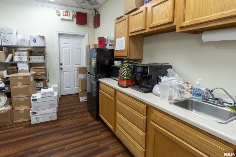 116 PARK Avenue, Herrin, Illinois 62948, 0 , 0 ,0,Commercial Sale,For Sale,PARK,0,RMAEB455883