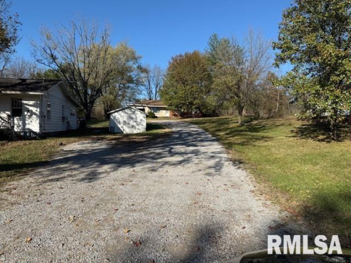 40 Crockett Road, Carbondale, Illinois 62901, 0 , 0 ,0,Residential Income,For Sale,Crockett,0,RMAEB455869
