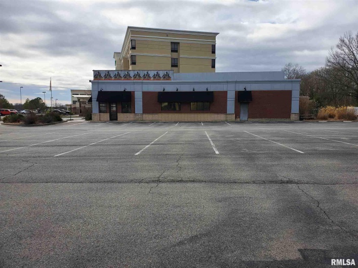 2310 Reed Station Parkway, Carbondale, Illinois 62901, 0 , 0 ,0,Commercial Sale,For Sale,Reed Station,0,RMAEB455934
