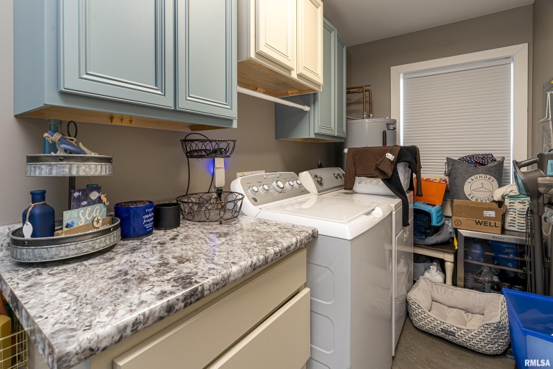 75 Bedrock Ridge, Elkville, Illinois 62932, 3 Bedrooms Bedrooms, 0 ,2 BathroomsBathrooms,Residential,For Sale,Bedrock,0,RMAEB455899