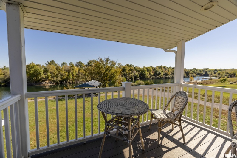 75 Bedrock Ridge, Elkville, Illinois 62932, 3 Bedrooms Bedrooms, 0 ,2 BathroomsBathrooms,Residential,For Sale,Bedrock,0,RMAEB455899