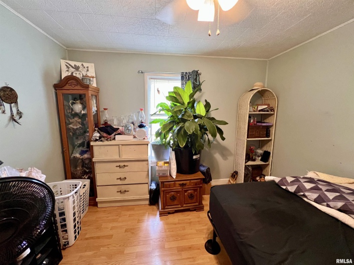 1106 11TH Street, Murphysboro, Illinois 62966, 2 Bedrooms Bedrooms, 0 ,1 BathroomBathrooms,Residential,For Sale,11TH,0,RMAEB455260