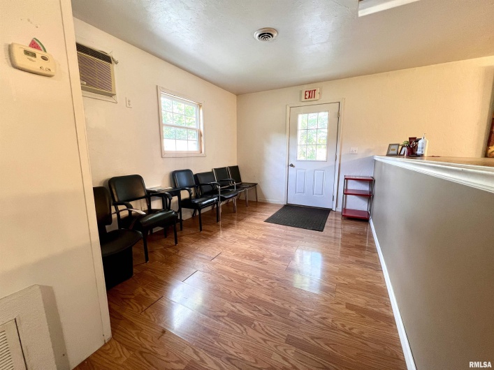 1106 11TH Street, Murphysboro, Illinois 62966, 2 Bedrooms Bedrooms, 0 ,1 BathroomBathrooms,Residential,For Sale,11TH,0,RMAEB455260