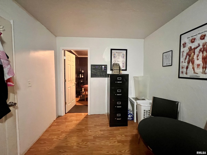 1106 11TH Street, Murphysboro, Illinois 62966, 2 Bedrooms Bedrooms, 0 ,1 BathroomBathrooms,Residential,For Sale,11TH,0,RMAEB455260
