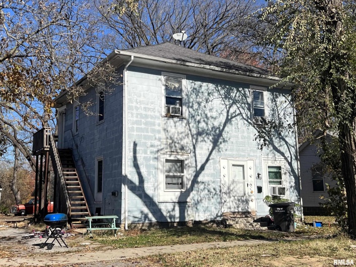 504 MILL Street, Carbondale, Illinois 62901, 0 , 0 ,0,Residential Income,For Sale,MILL,0,RMAEB456105