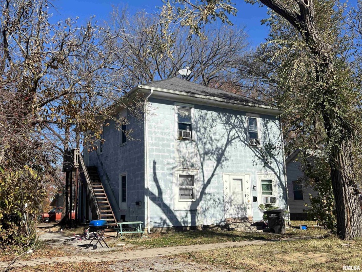 504 MILL Street, Carbondale, Illinois 62901, 0 , 0 ,0,Residential Income,For Sale,MILL,0,RMAEB456105