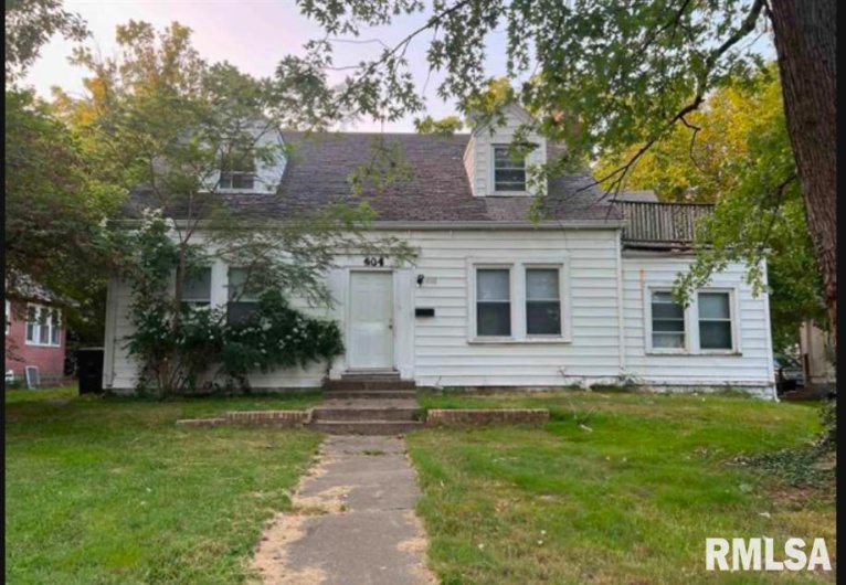 504 MILL Street, Carbondale, Illinois 62901, 0 , 0 ,0,Residential Income,For Sale,MILL,0,RMAEB456105