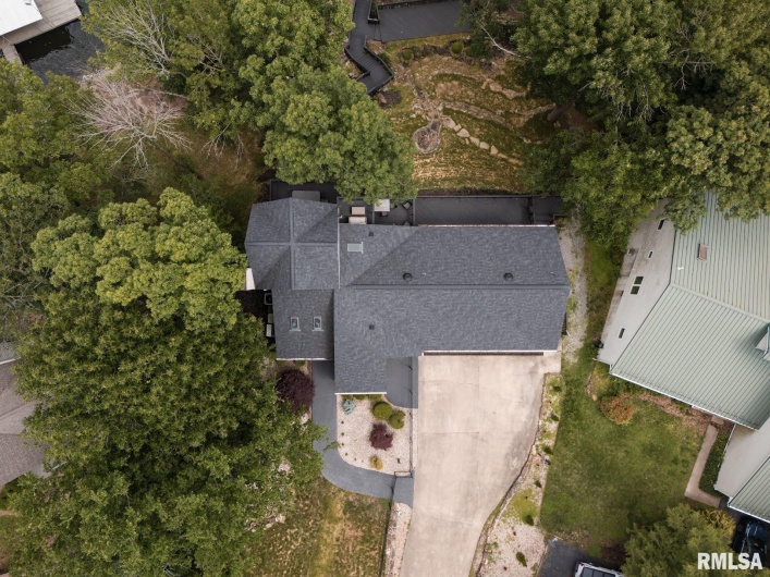 12225 Pebble Point Road, Marion, Illinois 62959, 4 Bedrooms Bedrooms, 0 ,4 BathroomsBathrooms,Residential,For Sale,Pebble Point,0,RMAEB456078