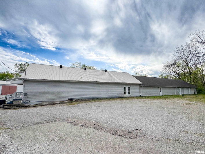 305 MAIN Street, Jonesboro, Illinois 62952, 0 , 0 ,0,Commercial Sale,For Sale,MAIN,0,RMAEB456154