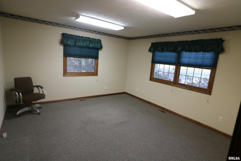 200 Diaz Street, Herrin, Illinois 62948, 0 , 0 ,0,Commercial Sale,For Sale,Diaz,0,RMAEB456225