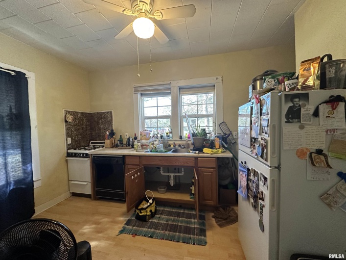 6459 Old Highway 13 Road, Carbondale, Illinois 62902, 0 , 0 ,0,Residential Income,For Sale,Old Highway 13,0,RMAQC4259184