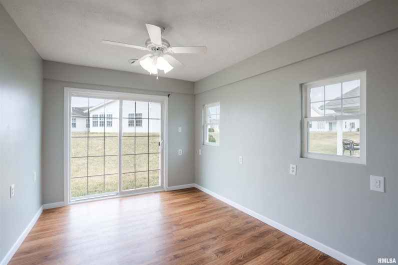 1500 APACHE Drive, Marion, Illinois 62959, 3 Bedrooms Bedrooms, 0 ,2 BathroomsBathrooms,Residential,For Sale,APACHE,0,RMAEB455123