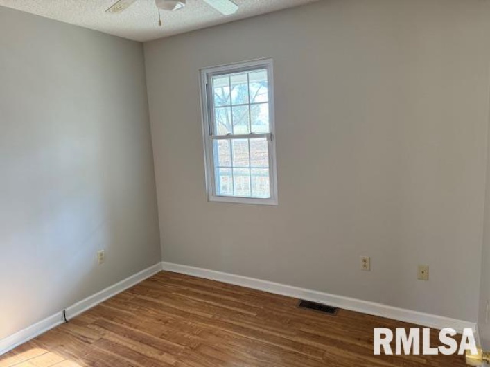 14892 Fowler School Road, Marion, Illinois 62959, 4 Bedrooms Bedrooms, 0 ,2 BathroomsBathrooms,Residential,For Sale,Fowler School,0,RMAEB456204