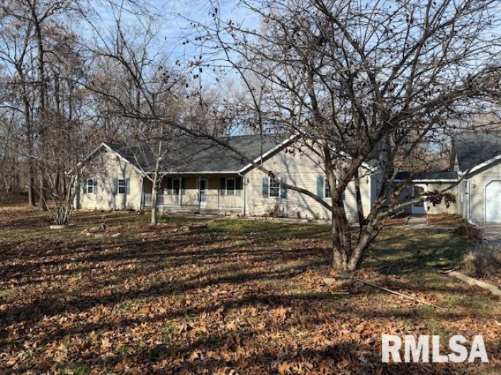 14892 Fowler School Road, Marion, Illinois 62959, 4 Bedrooms Bedrooms, 0 ,2 BathroomsBathrooms,Residential,For Sale,Fowler School,0,RMAEB456204