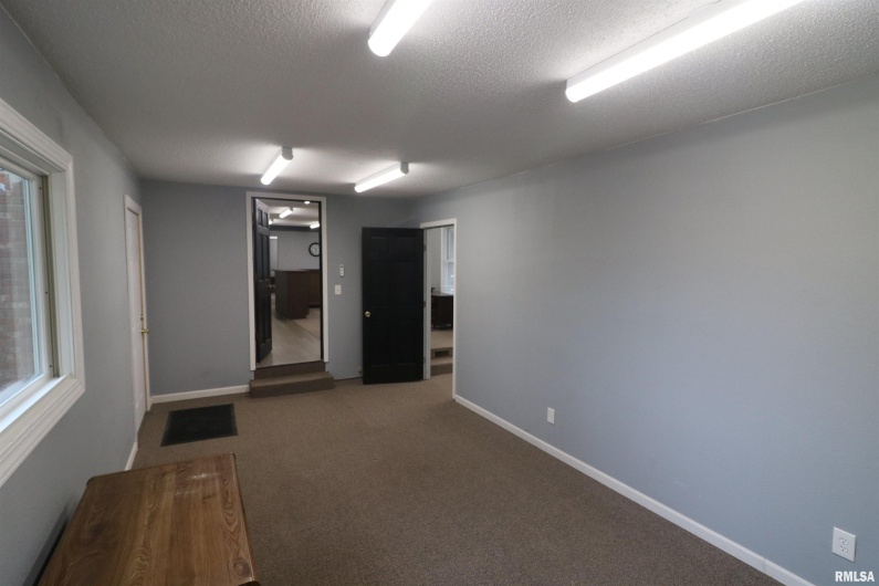 401 Beadle Drive, Carbondale, Illinois 62901, 0 , 0 ,0,Commercial Sale,For Sale,Beadle,0,RMAEB456240