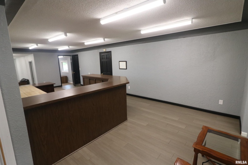 401 Beadle Drive, Carbondale, Illinois 62901, 0 , 0 ,0,Commercial Sale,For Sale,Beadle,0,RMAEB456240