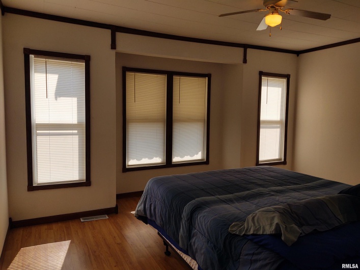 7280 Buncombe Road, Buncombe, Illinois 62912, 2 Bedrooms Bedrooms, 0 ,1 BathroomBathrooms,Residential,For Sale,Buncombe,0,RMAEB455718