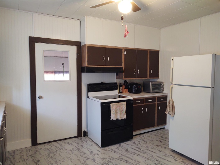 7280 Buncombe Road, Buncombe, Illinois 62912, 2 Bedrooms Bedrooms, 0 ,1 BathroomBathrooms,Residential,For Sale,Buncombe,0,RMAEB455718