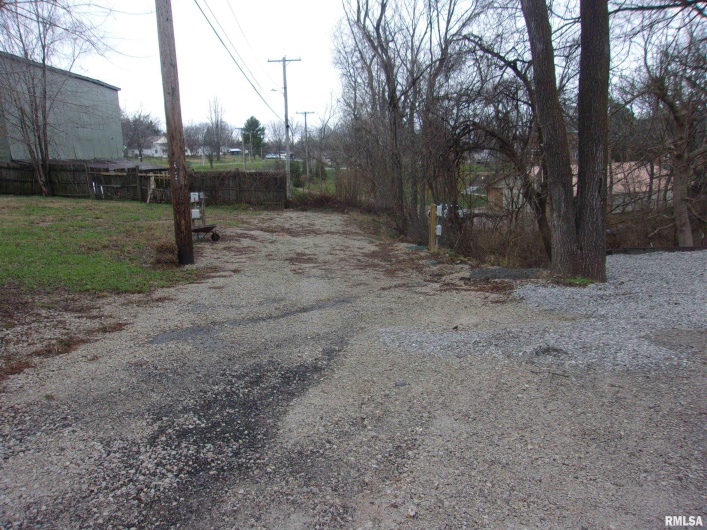 5 MAIN Street, Alto Pass, Illinois 62905, 0 , 0 ,0,Commercial Sale,For Sale,MAIN,0,RMAEB456341