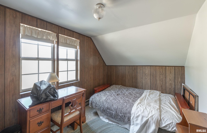 1600 ALBERT Street, Golconda, Illinois 62938, 4 Bedrooms Bedrooms, 0 ,2 BathroomsBathrooms,Land,For Sale,ALBERT,0,RMAEB456306