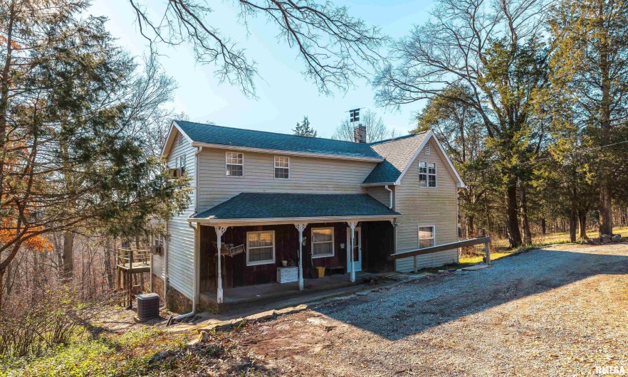 1600 ALBERT Street, Golconda, Illinois 62938, 4 Bedrooms Bedrooms, 0 ,2 BathroomsBathrooms,Land,For Sale,ALBERT,0,RMAEB456306