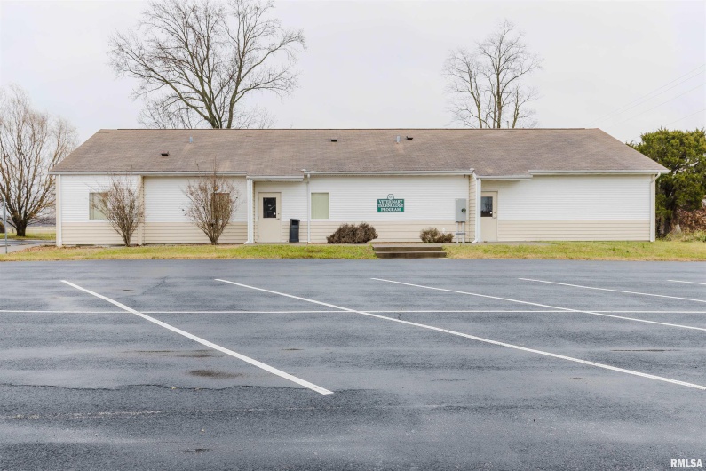 3209 PARK Avenue, Herrin, Illinois 62948, 0 , 0 ,0,Commercial Sale,For Sale,PARK,0,RMAQC4259398