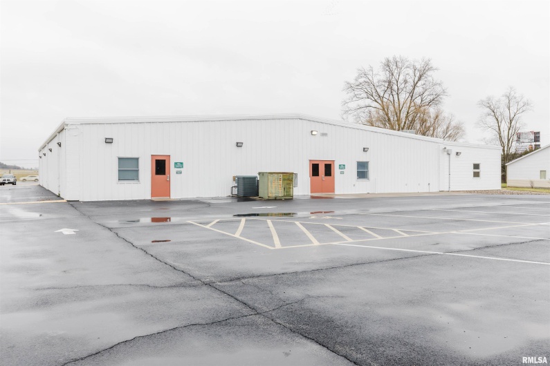 3209 PARK Avenue, Herrin, Illinois 62948, 0 , 0 ,0,Commercial Sale,For Sale,PARK,0,RMAQC4259398