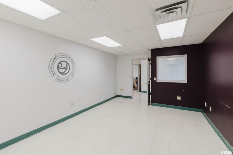 3209 PARK Avenue, Herrin, Illinois 62948, 0 , 0 ,0,Commercial Sale,For Sale,PARK,0,RMAQC4259398